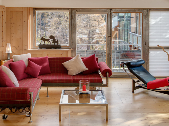 View_House_Red_Zermatt_5